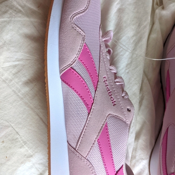 Pink on Pink Reebok Classics - Picture 5 of 6
